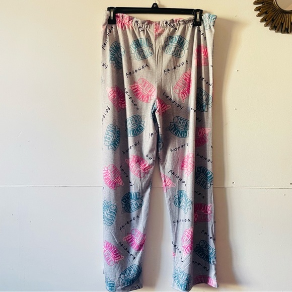 F.R.I.E.N.D.S Pajama Pants Size Large New - Picture 6 of 6
